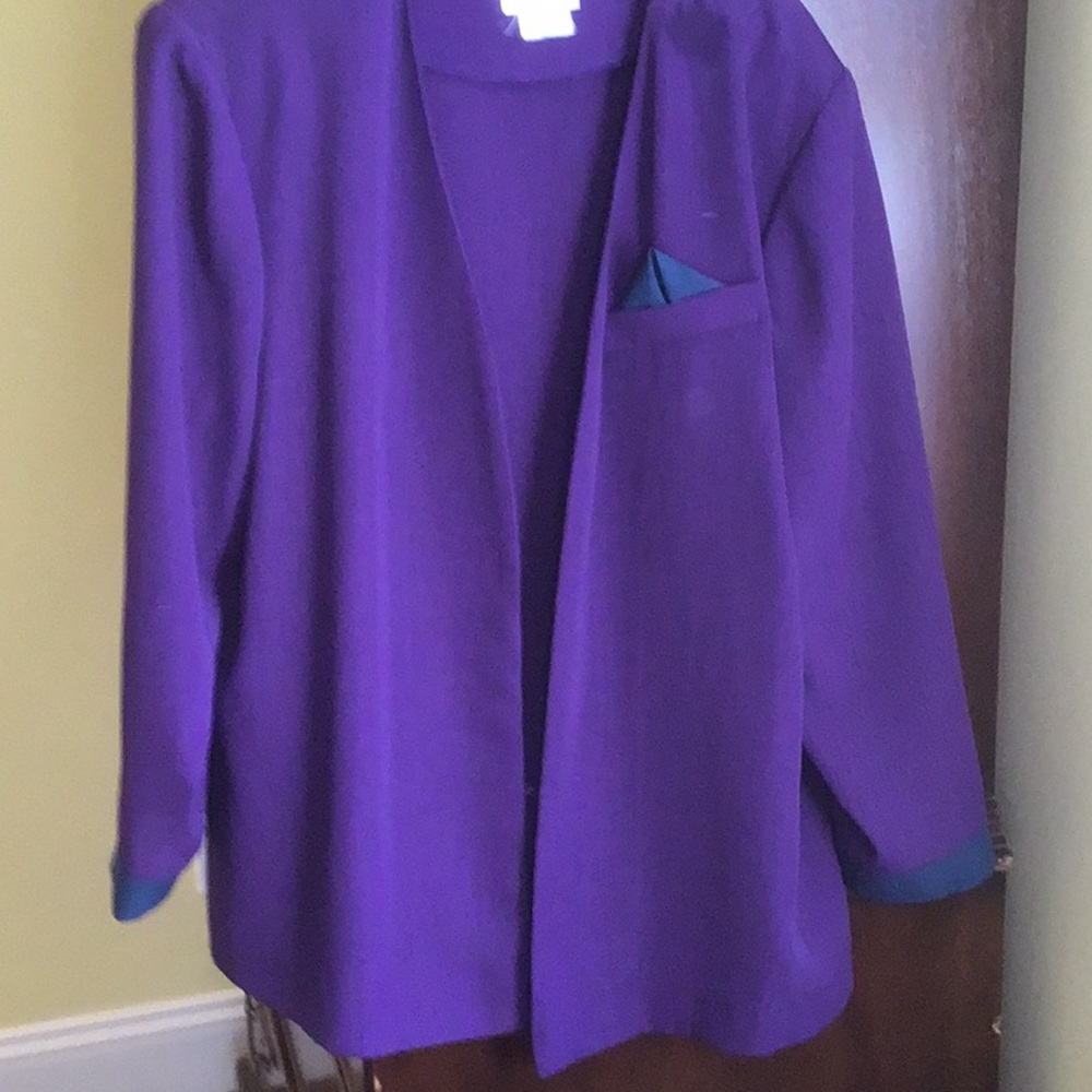 Lightweight Machine Washable Blazer - image 1